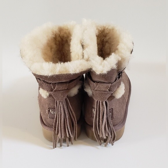 Koolaburra by Ugg Jaelyn Mini Gray/Brown Suede Boot - Picture 7 of 12